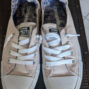 Size 6 Converse Women's Chuck Taylor All Star